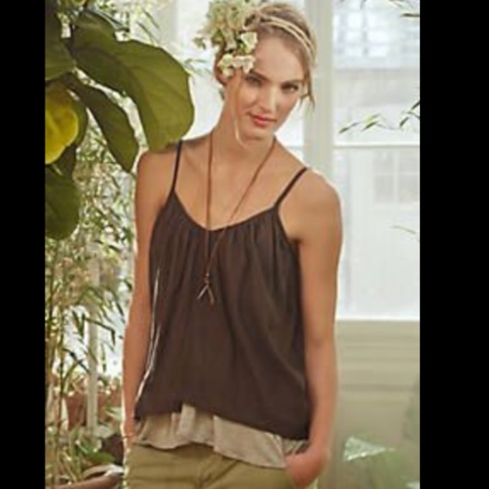 Gray flowy double layered cami